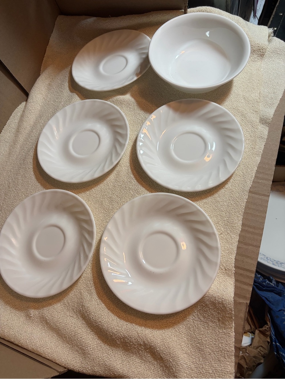 Vtg Corelle by Corning Set: 5 Saucers & 1 Bowl | MINT Condition